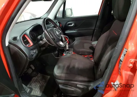 2020 Jeep Renegade Trailhawk z USA, uszkodzony, nr VIN ZACNJBC15LPL75266
